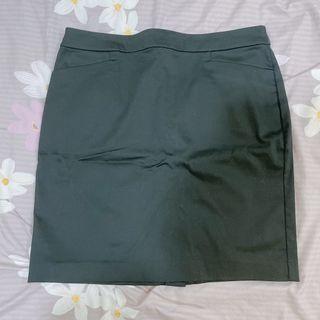 Net 黑色短裙 3件$100