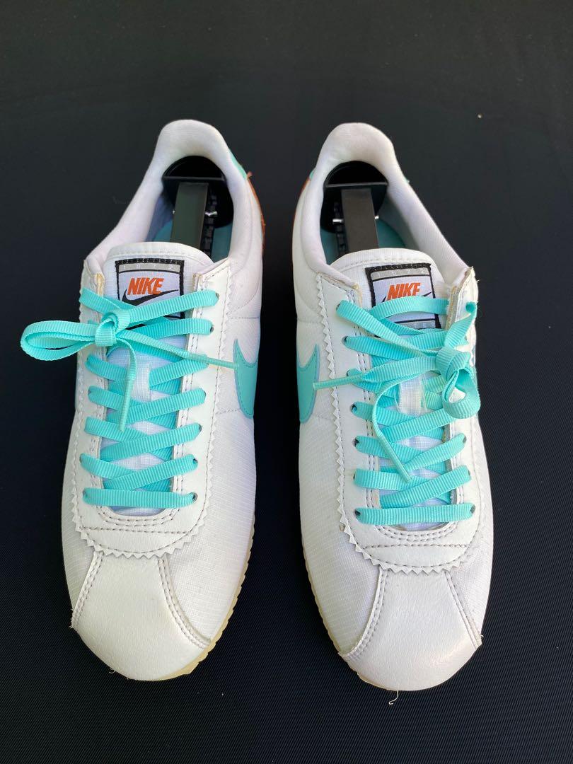 Nike cortez deals light aqua