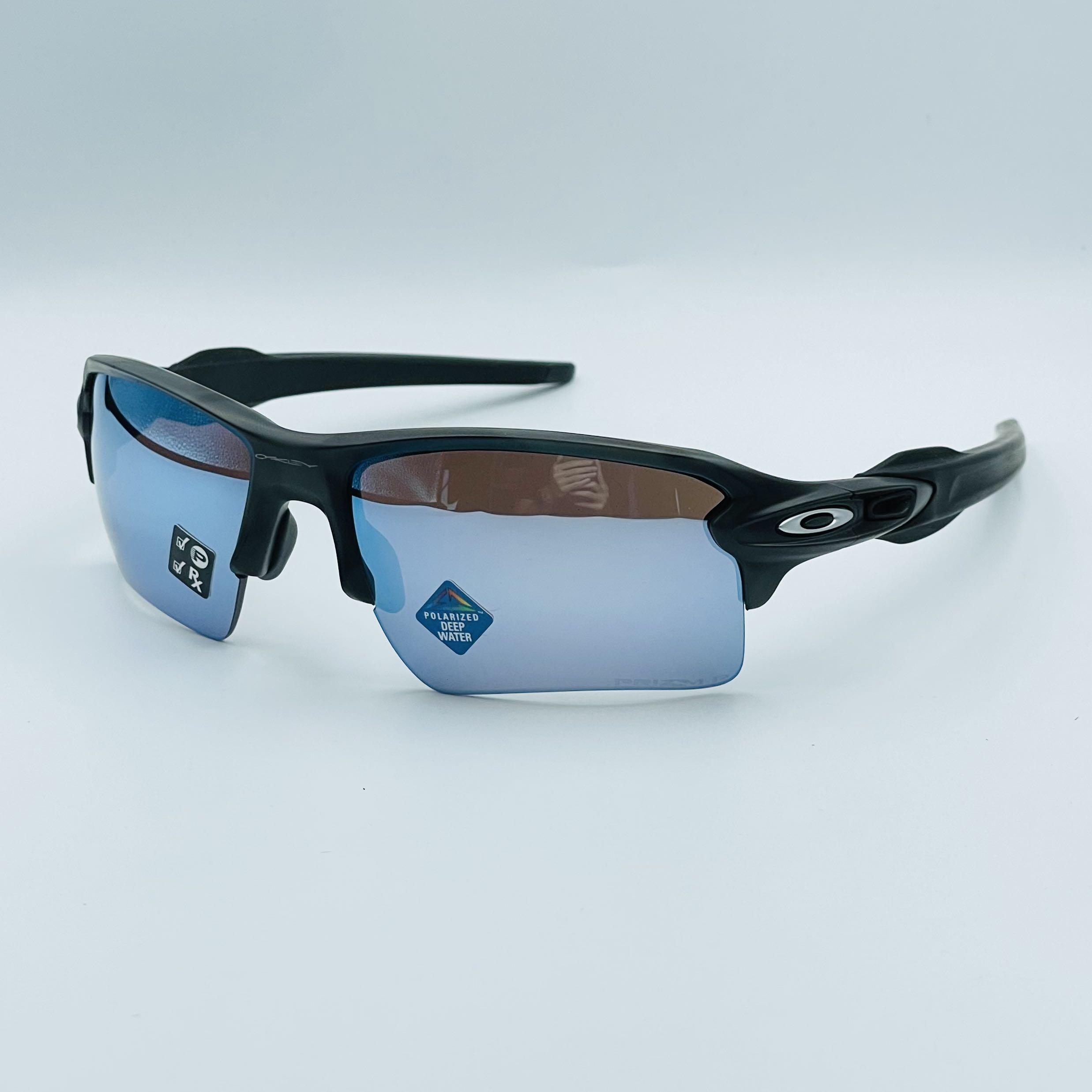 Flak 2.0 XL Matte Black Camo Polarized Prizm Deep Water, Men's Fashion, & Accessories, Sunglasses & Eyewear Carousell