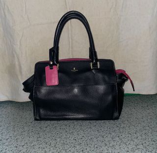 (Category: ) located in . Submitted by 777Consignments (Listing ID 1168592673, Image 1). Description: .