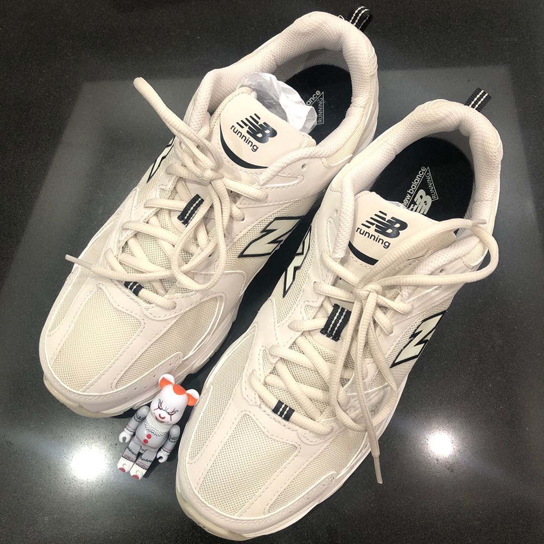 pre-owned-new-balance-530-ivory-men-s-fashion-footwear-sneakers-on