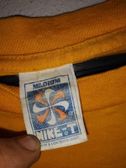RARE Vintage Nike 70s 80s pinwheel tag, Men's Fashion, Tops & Sets ...