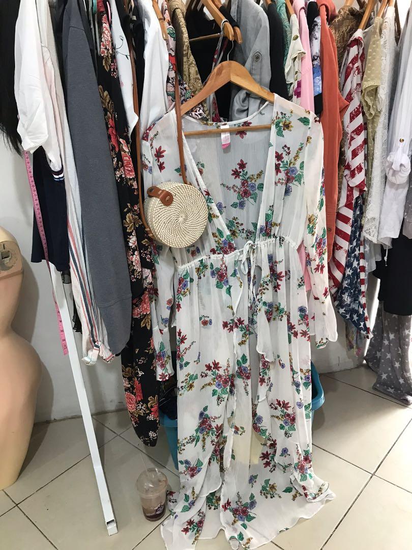 No boundaries dress with kimono top