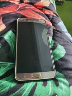 (Category: ) located in . Submitted by ds.closet (Listing ID 1168475508, Image 1). Description: .