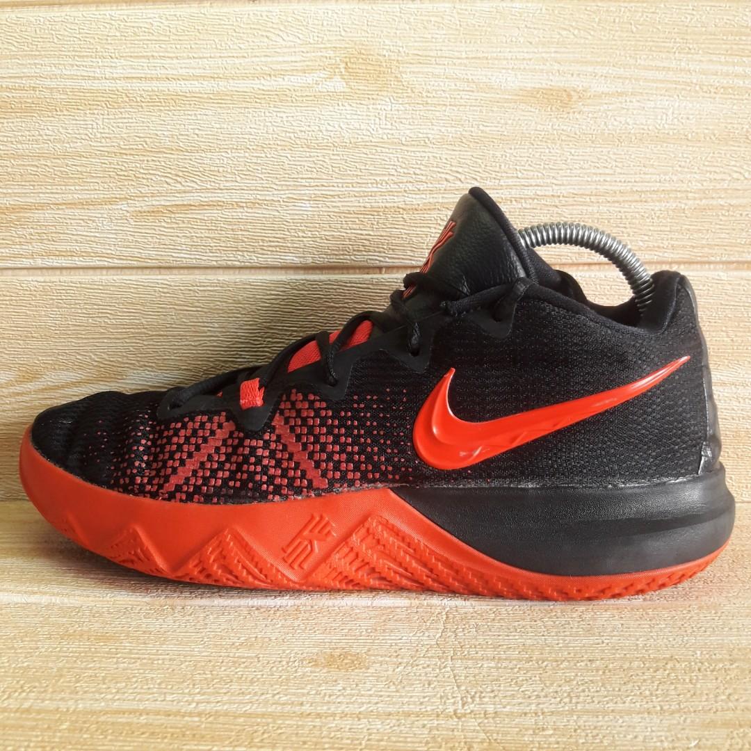 kyrie flytrap 8