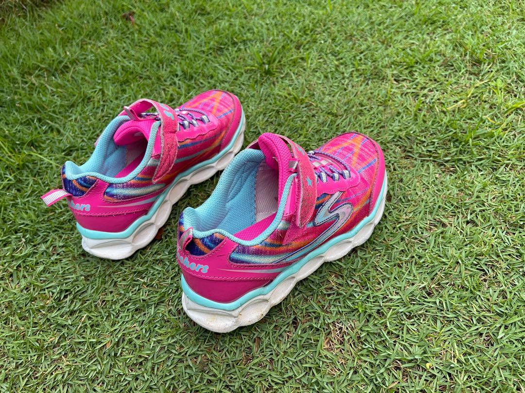 Sport by hotsell skechers lights