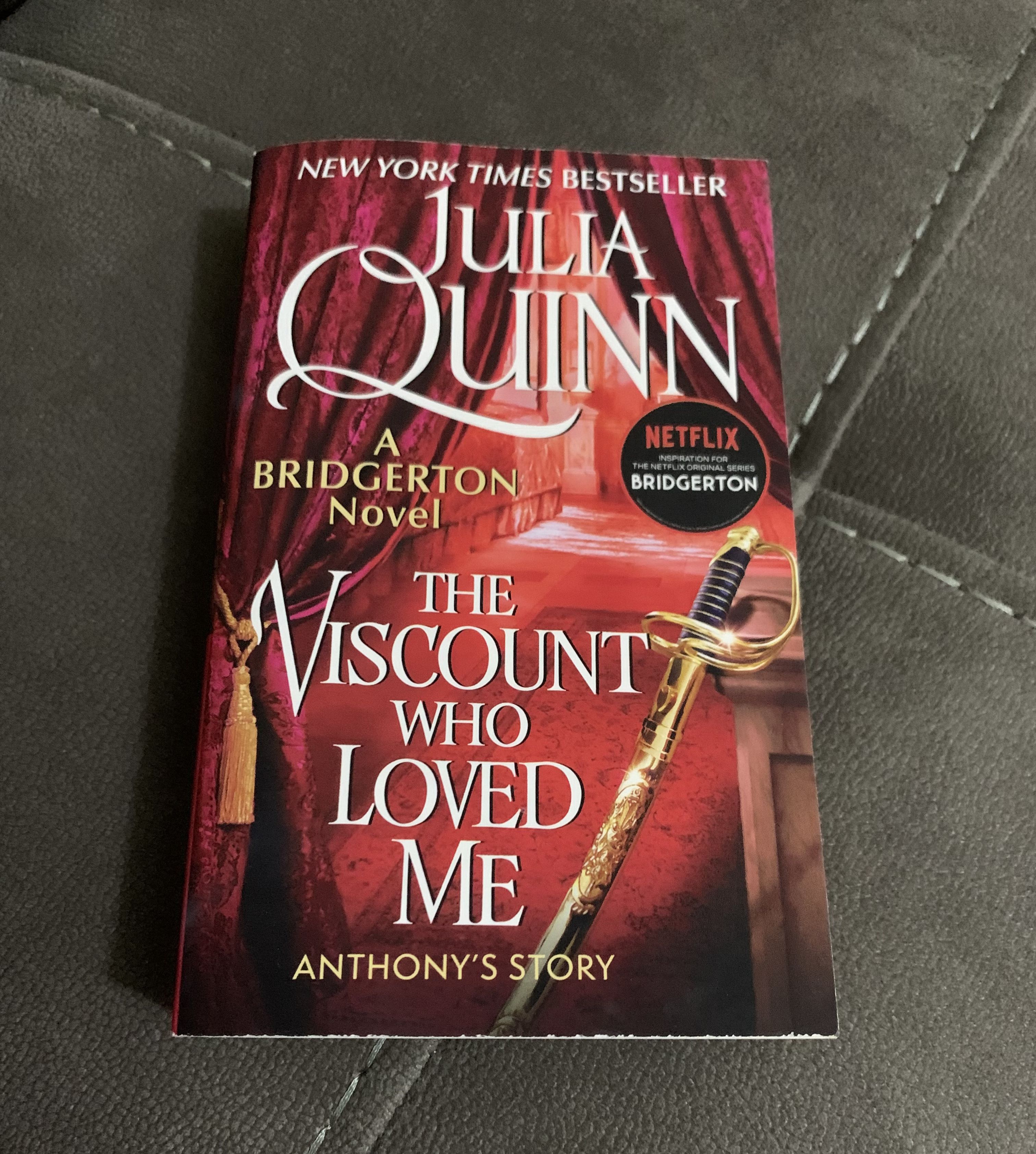 The Viscount Who Loved Me Book, Hobbies & Toys, Books & Magazines