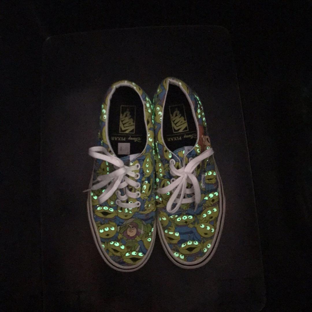 Vans X Toy Story Alien Era Glow in the dark Men s Fashion