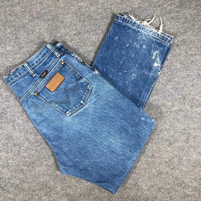 Vintage Wrangler Jeans Distressed, Men's Fashion, Bottoms, Jeans on  Carousell