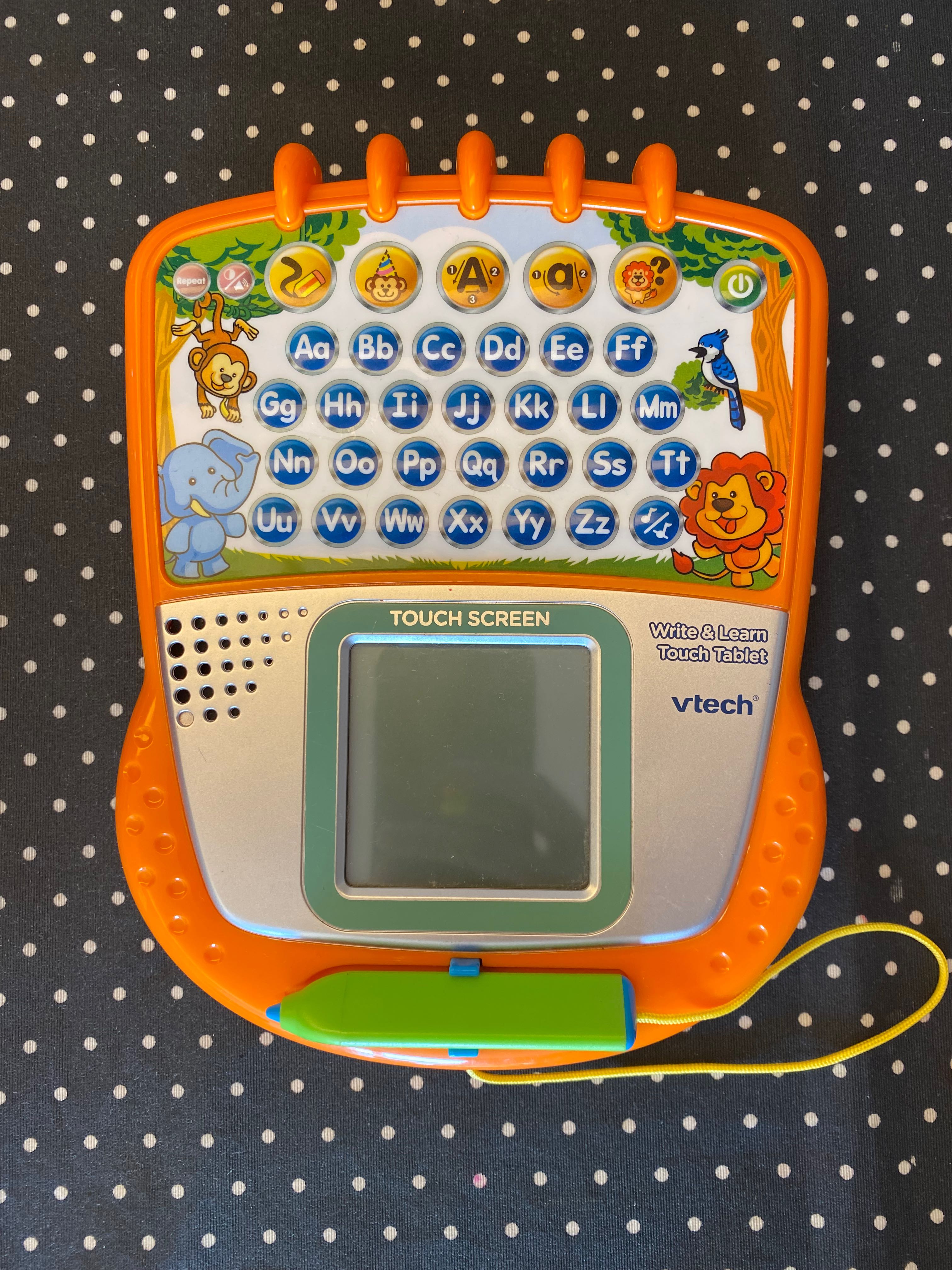 Vtech Write & Learn Touch Tablet, 興趣及遊戲, 玩具 & 遊戲類 Carousell