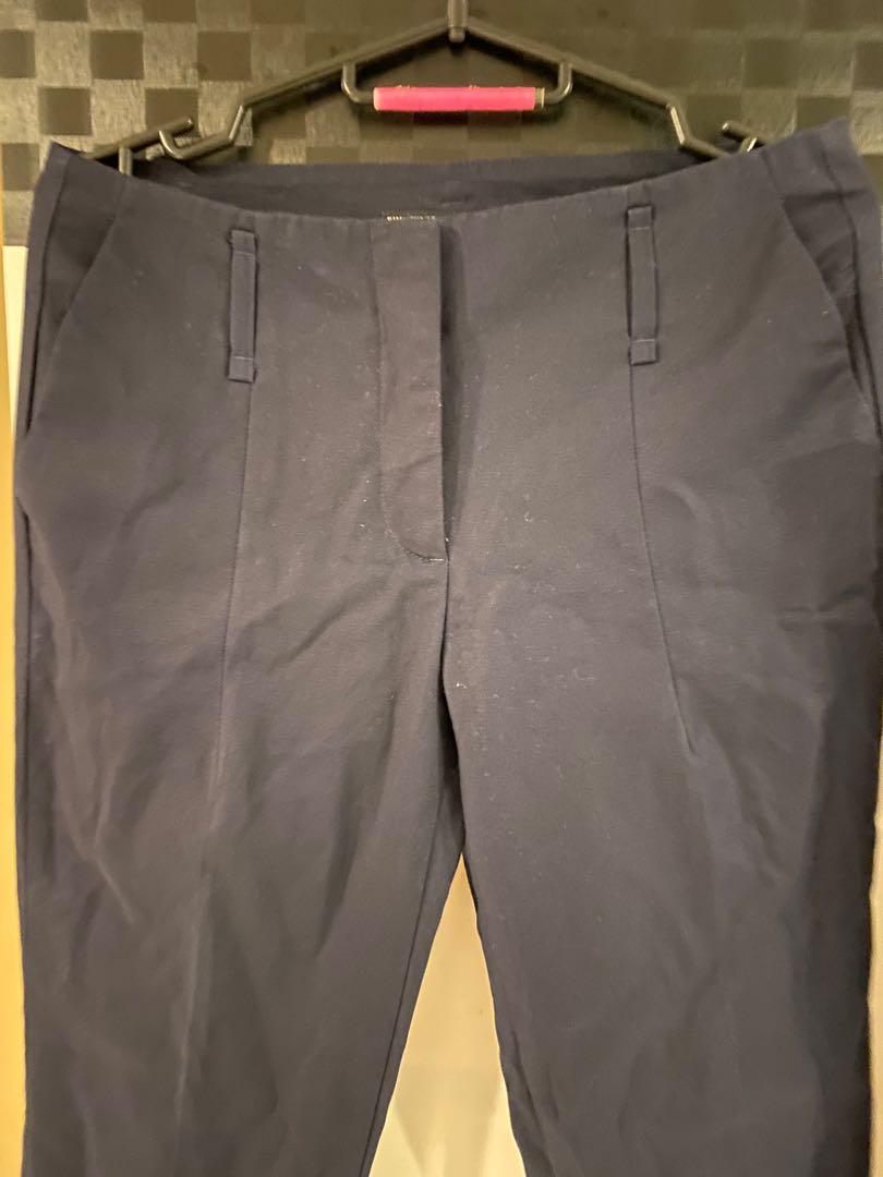 Zara Basic Black Pants (Category: Other Bottoms) located in Singapore. Submitted by PhoebeNix (Listing ID 1168569921, Image 2). Description: 🖤 Zara Basic Pants 🖤Smartpac included 41.