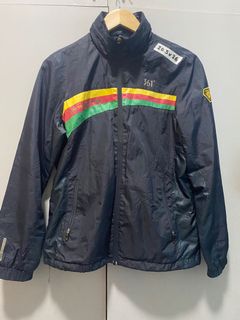 (Category: ) located in . Submitted by vans325 (Listing ID 1168652147, Image 1). Description: .