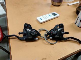 （分類：）位於 。 由 boyeekk 提交（商品編號 1168701349，圖片 1）。簡介： 。