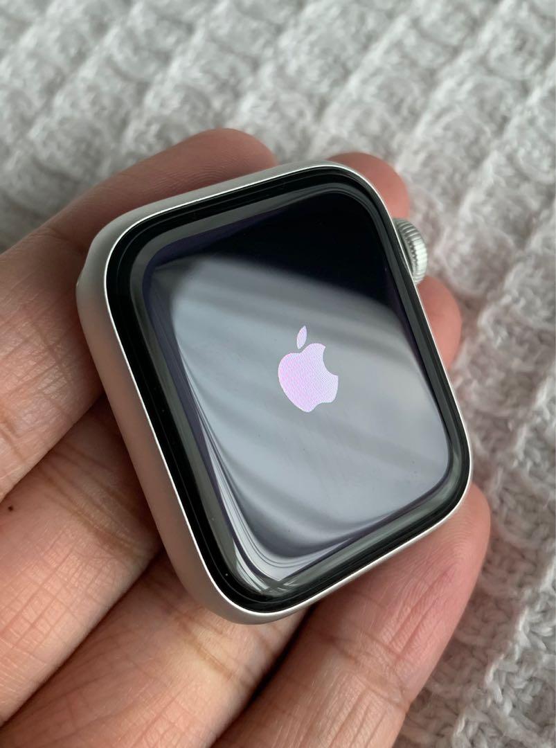Apple Watch series 5 GPS only Men s Fashion Watches