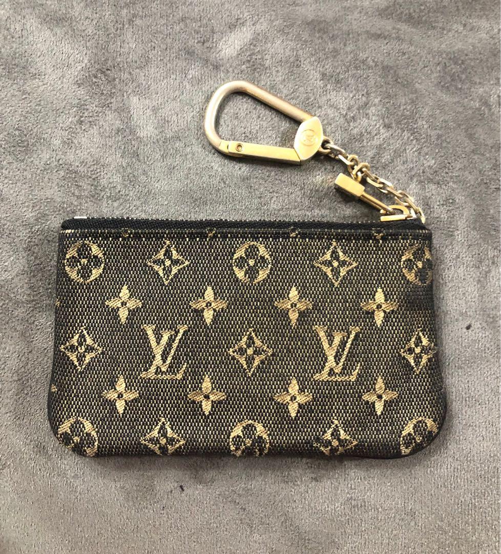 Louis vuitton epi leather black key cles / multicles key case bundle,  Luxury, Bags & Wallets on Carousell