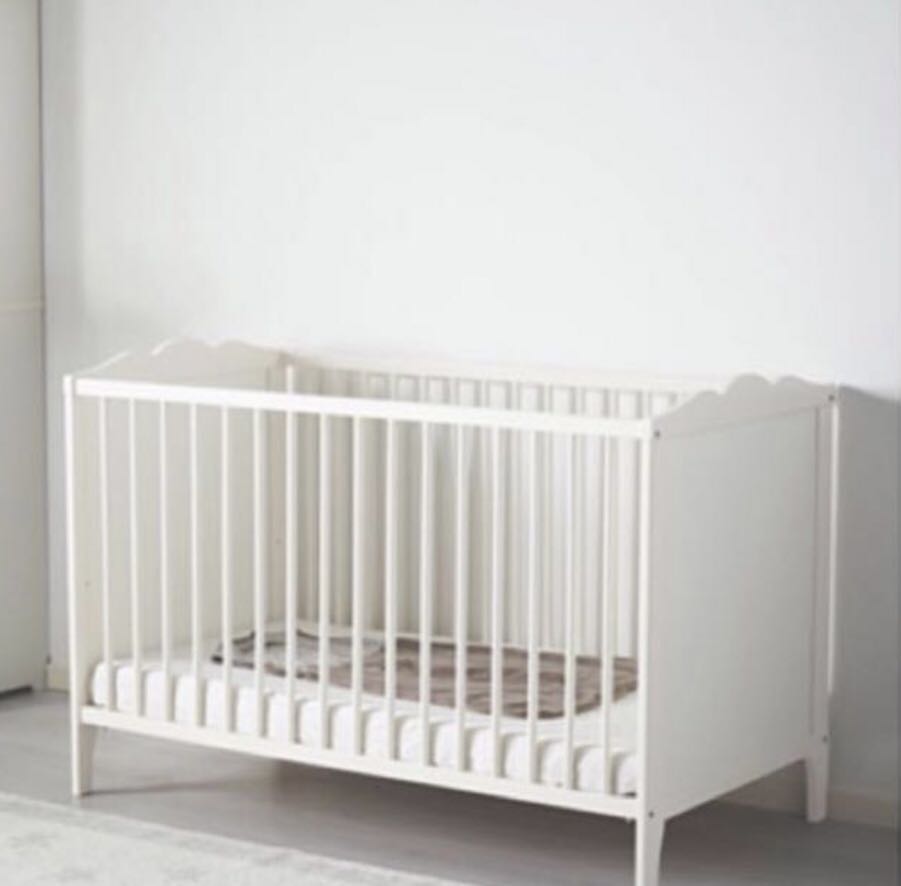 Ikea shop hensvik bed