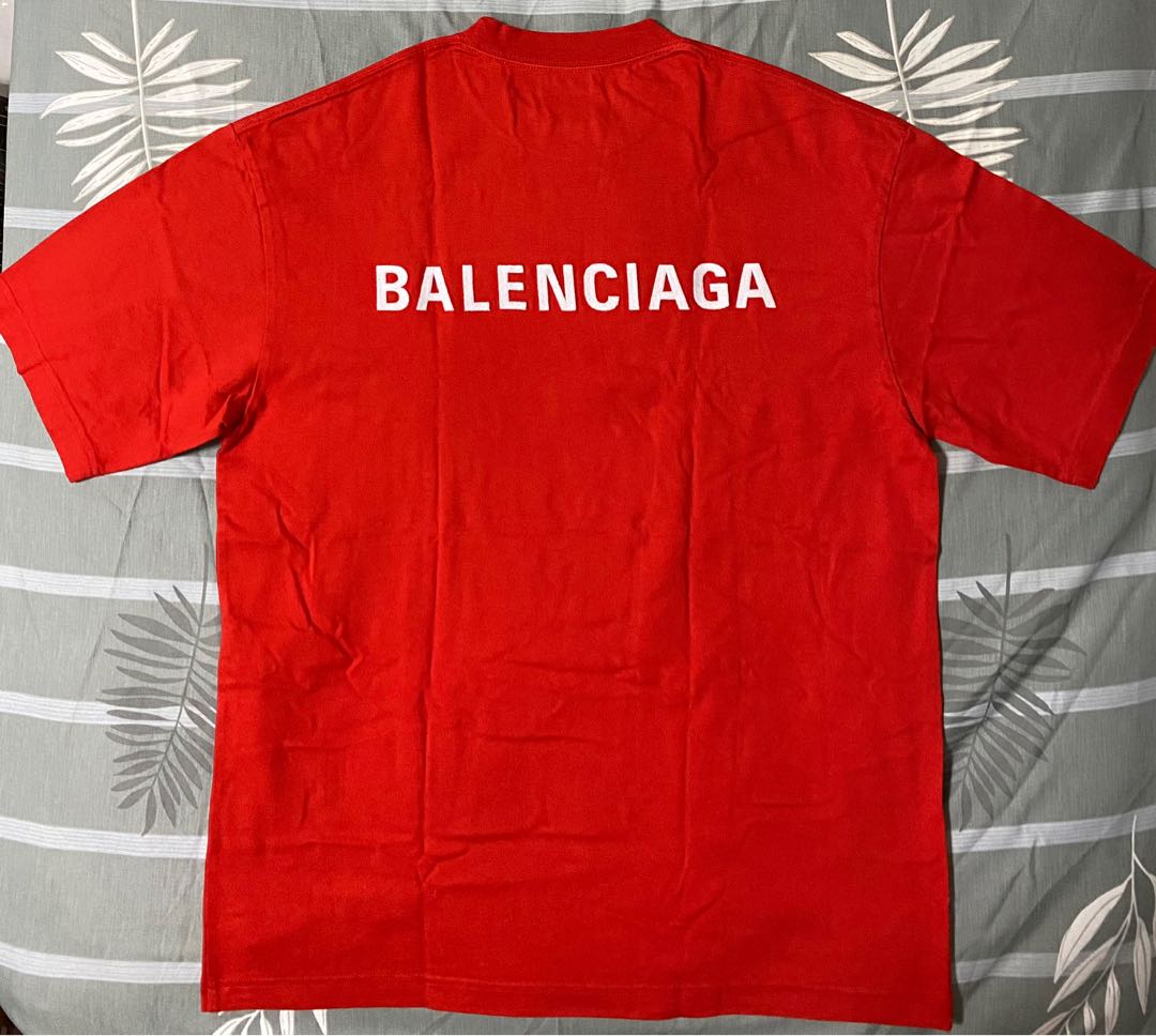 Balenciaga Logo T shirt Medium Fit in Red Men s Fashion Tops