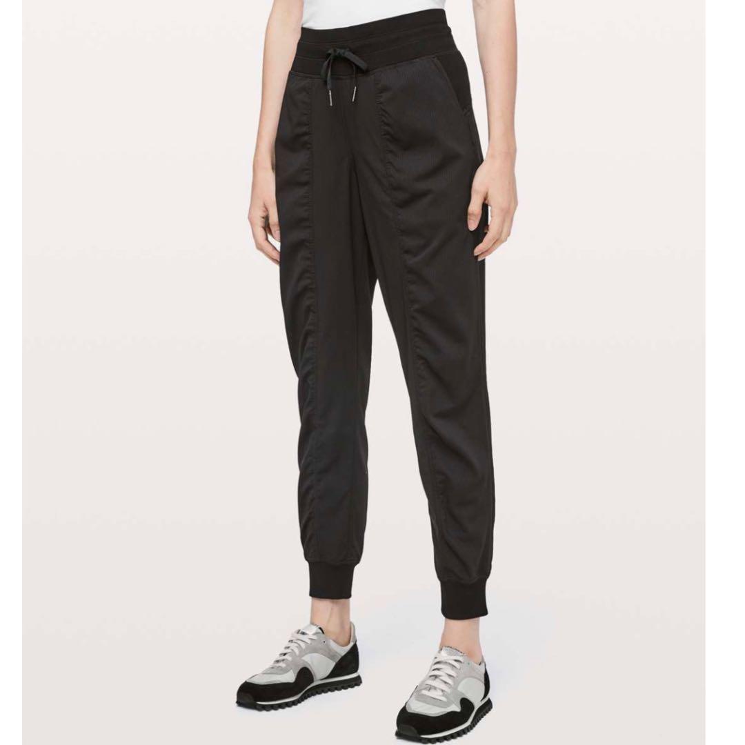 ZUMBA NEW Cargo Pants, Women's Fashion, Activewear on Carousell