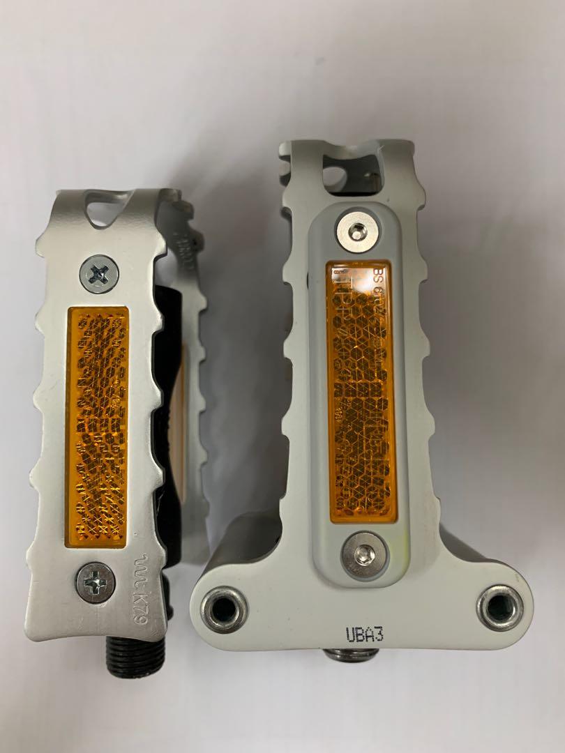 Brompton Pedals (Category: Parts & Accessories) located in Singapore. Submitted by e5c4p3 (Listing ID 1168686921, Image 3). Description: Clearing away items removed from my Brompton. .