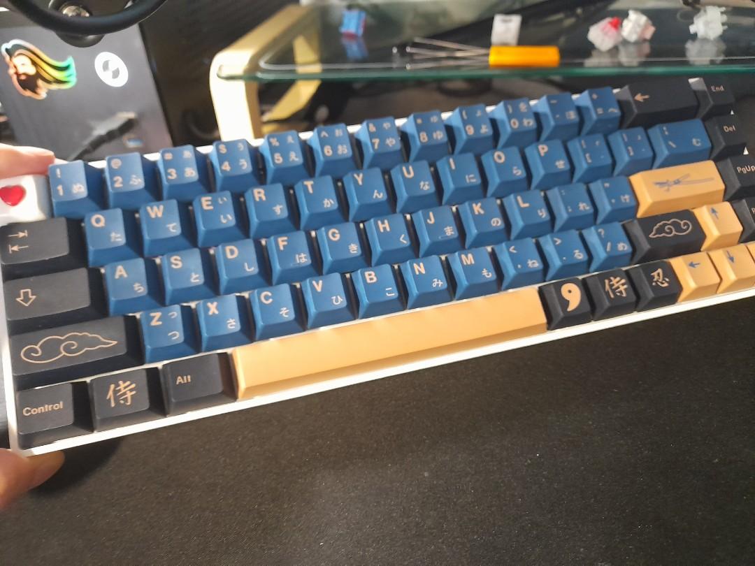 CIY tester 68 with lubed and filmed banana split switches (no keycaps