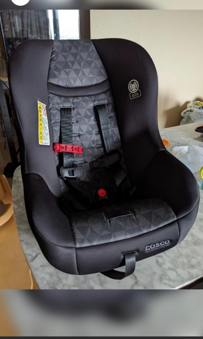 Cosco scenera car seat, Babies & Kids, Going Out, Car Seats on Carousell