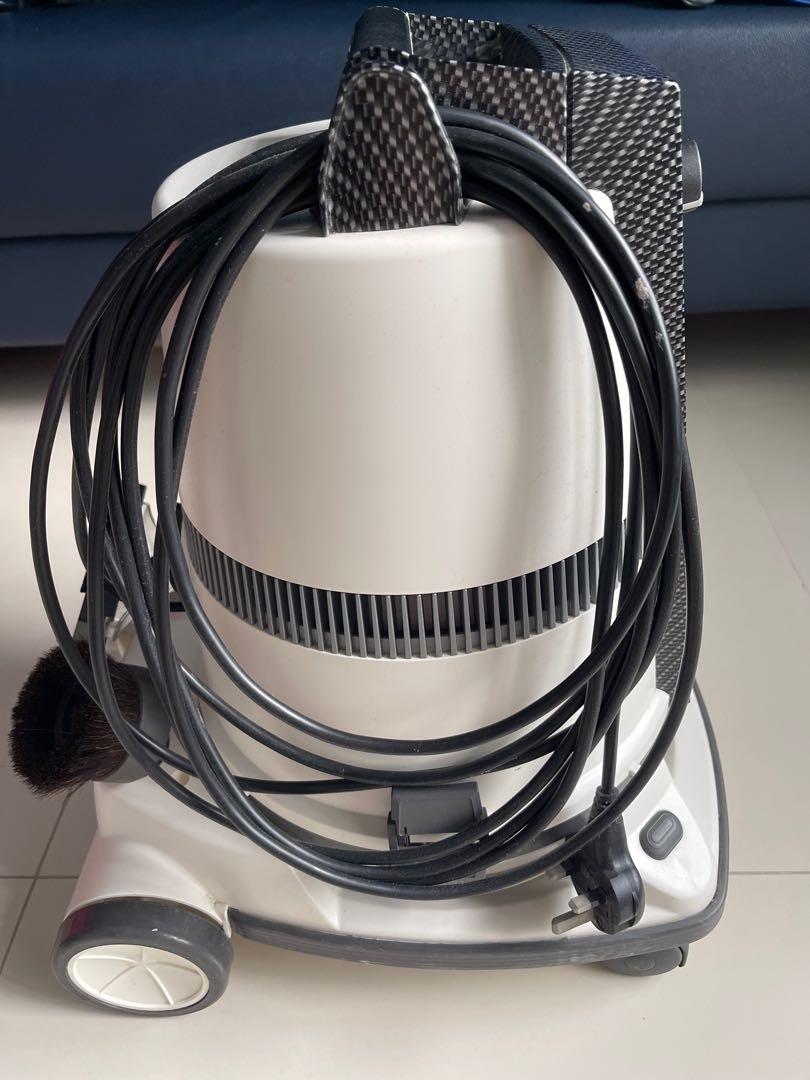 DELPHIN Vacuum DP 2002 (S3), TV & Home Appliances, Vacuum Cleaner