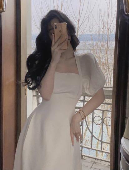 Elegant halter neck dress white BNWT Women s Fashion Dresses Sets Dresses on Carousell