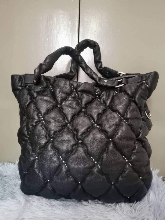 Farotto Viaggi Quilted Bag, Women's Fashion, Bags & Wallets, Shoulder