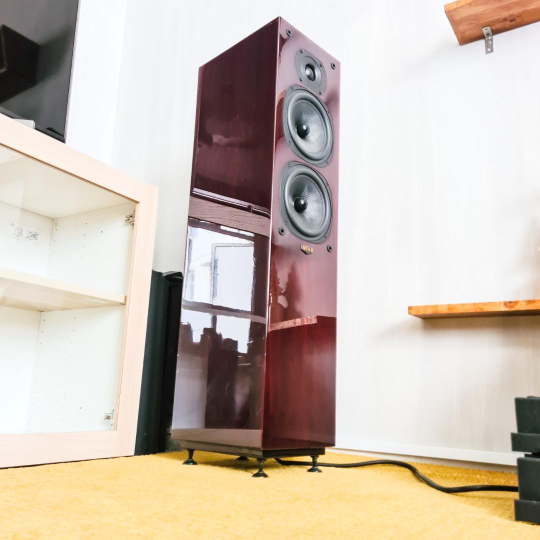 Floorstanding speakers Quad 22L