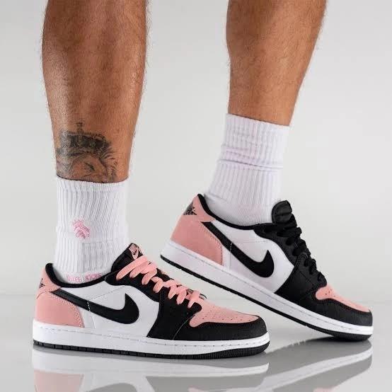 Jordan 1 Low Bleached Coral (Category: Sneakers) located in Manila. Submitted by labronjames33 (Listing ID 1168670102, Image 1). Description: For Sale Air Jordan 1 Low OG "Bleached Coral" Size: 8(2), 9.5(2), 10(3), 11(3), 12(5) Price: 11,000 Php each Onhand on June 28 📷ctto Pre-order for other sizes Mode of Payment: Cash or Bank Transfer Meetups: Manila or Pasay Shipping: Grab, Lalamove or LBC (Buyers Expense).