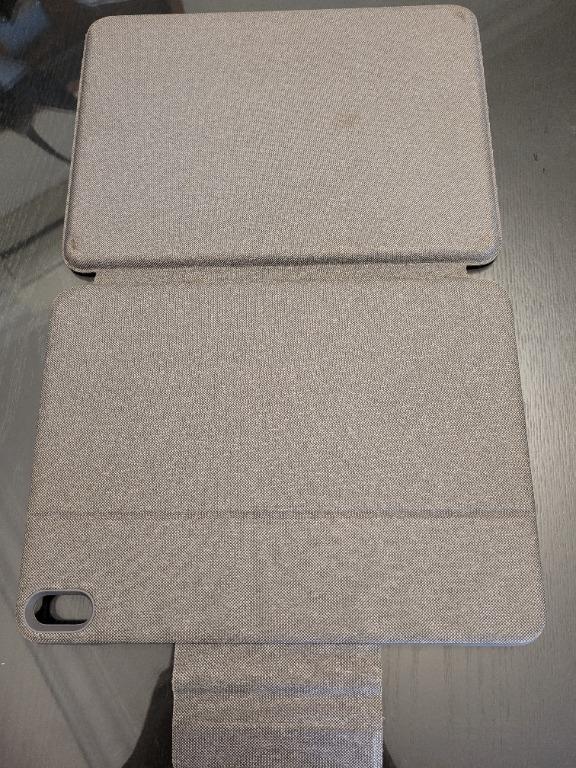 Logitech Folio Touch Keyboard Case with Trackpad for iPad Air 4th & 5th