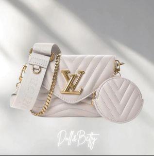 LOUIS VUITTON NEW WAVE MULTI POCHETTE