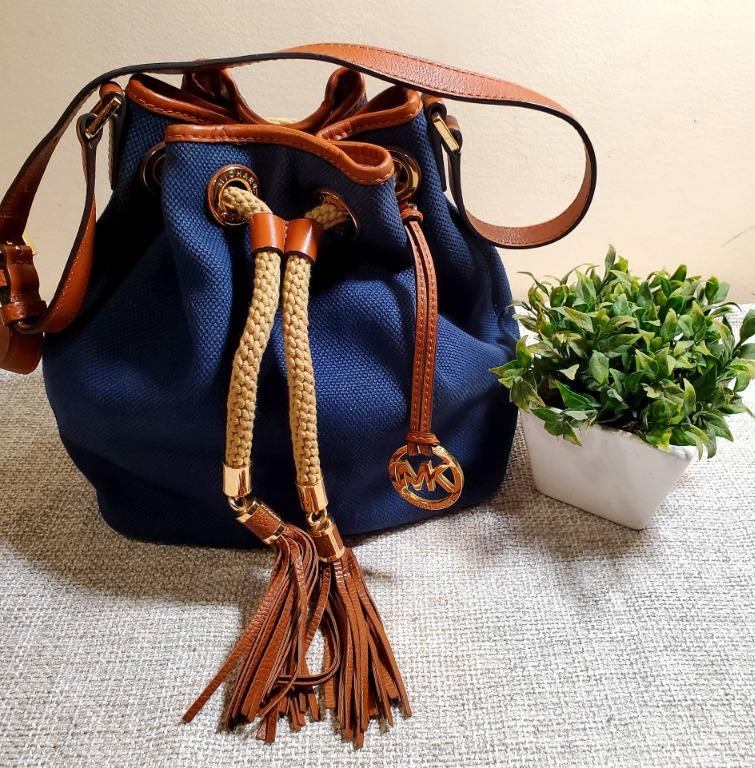 Michael kors store rope handle bag