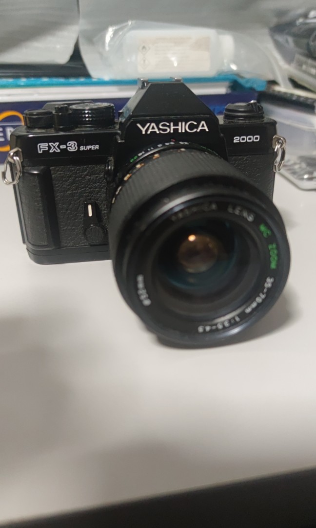 Mint Yashica FX-3 Super 2000 w/ MC Zoom Lens, Photography, Cameras