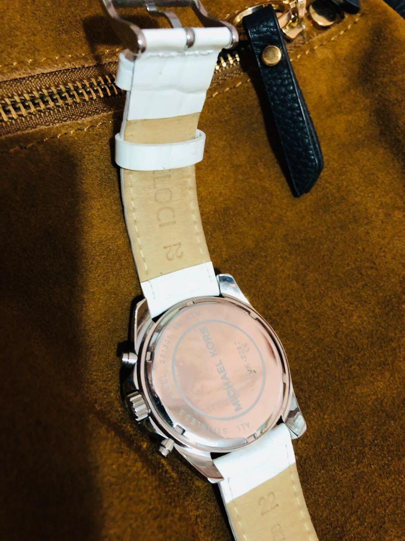 Mk Michael Kors Mk 2282 10 Atm With Date, Women'S Fashion, Watches &  Accessories, Watches On Carousell