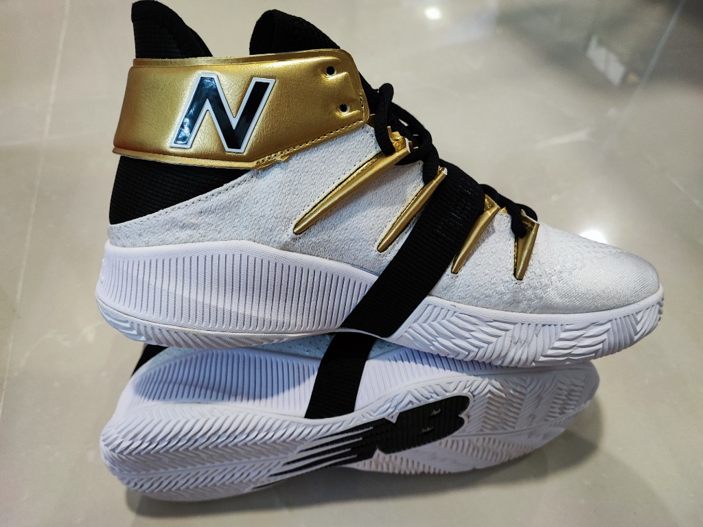 New Balance Kawhi Leonard OMN1S NB Kawhi Leonard Basketball shoe