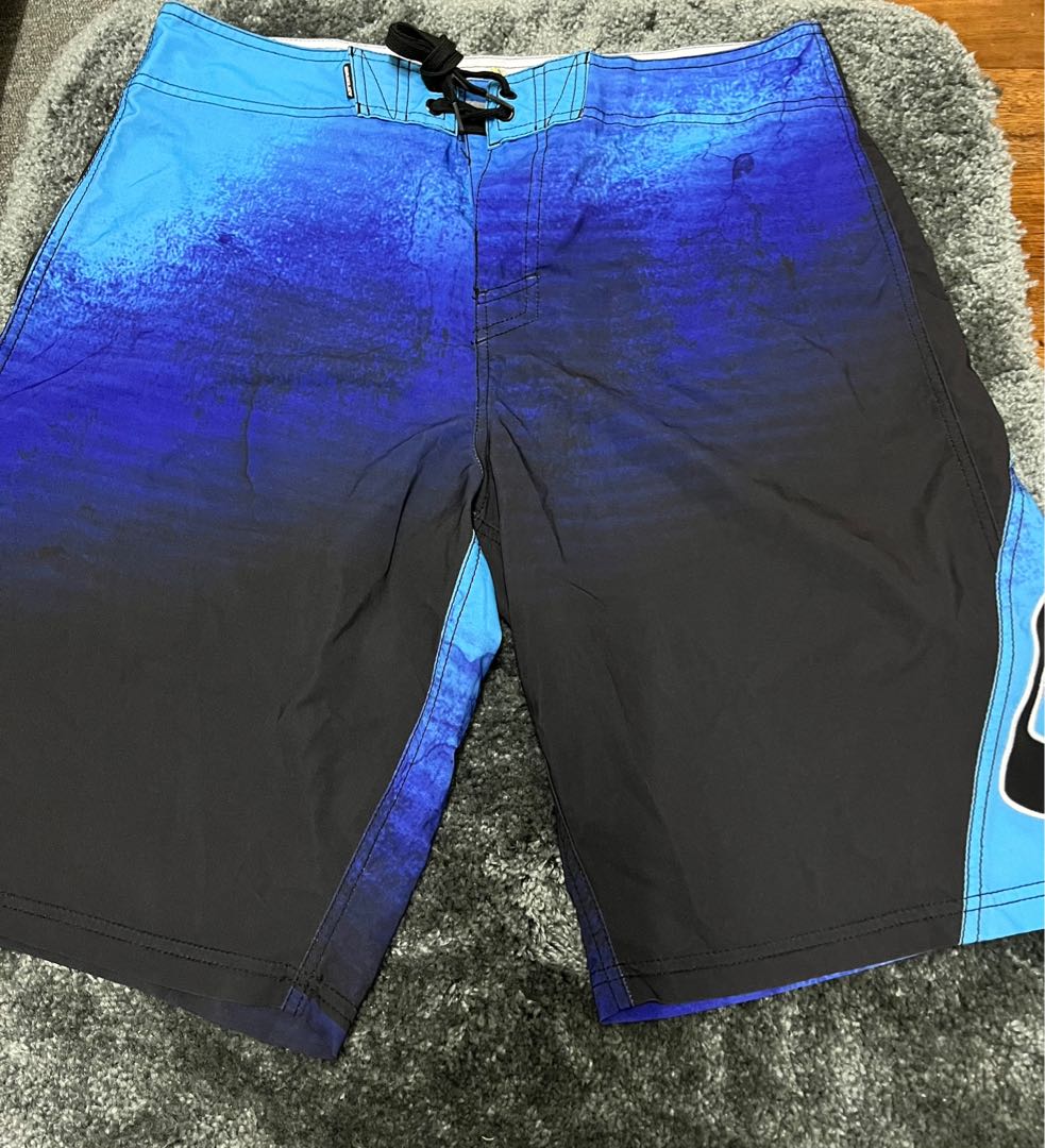 Oakley boardshorts, size 34, Men's 