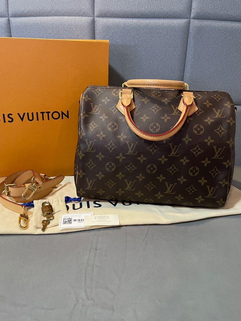 Authentic Louis Vuitton Speedy 30 Bandelioure Monogram, Luxury, Bags &  Wallets on Carousell