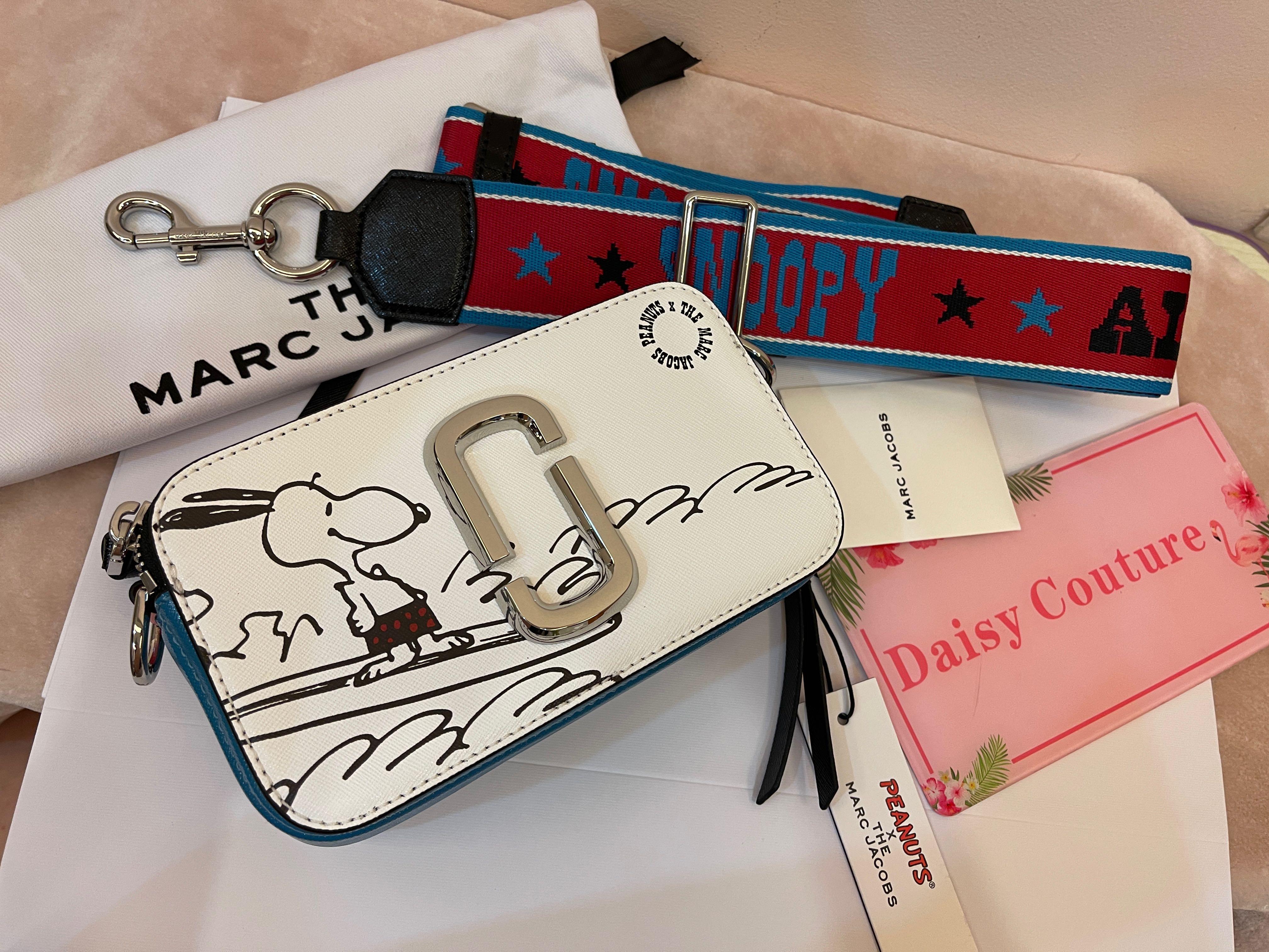 Marc jacobs snoopy hotsell snapshot