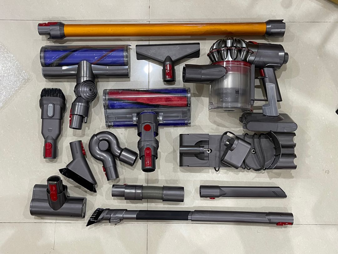 Refurbished! Dyson V8 Absolute + vacuum cleaner, TV & Home Appliances