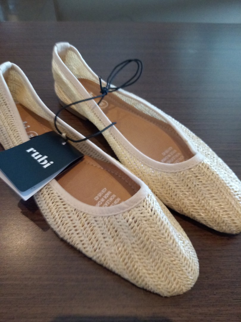 Rubi Carina Flat Shoe, Women's Fashion, Footwear, Flats on Carousell