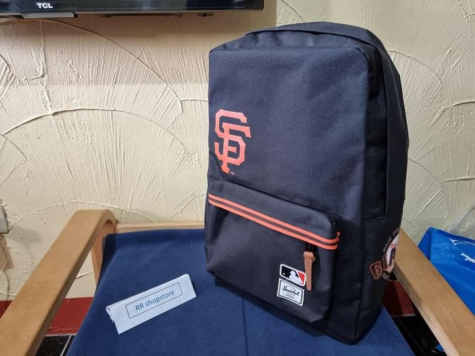 Herschel giants backpack online