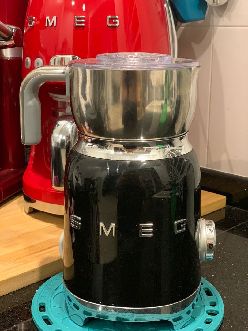 Smeg Milk Frother, TV & Home Appliances, Kitchen Appliances, Coffee