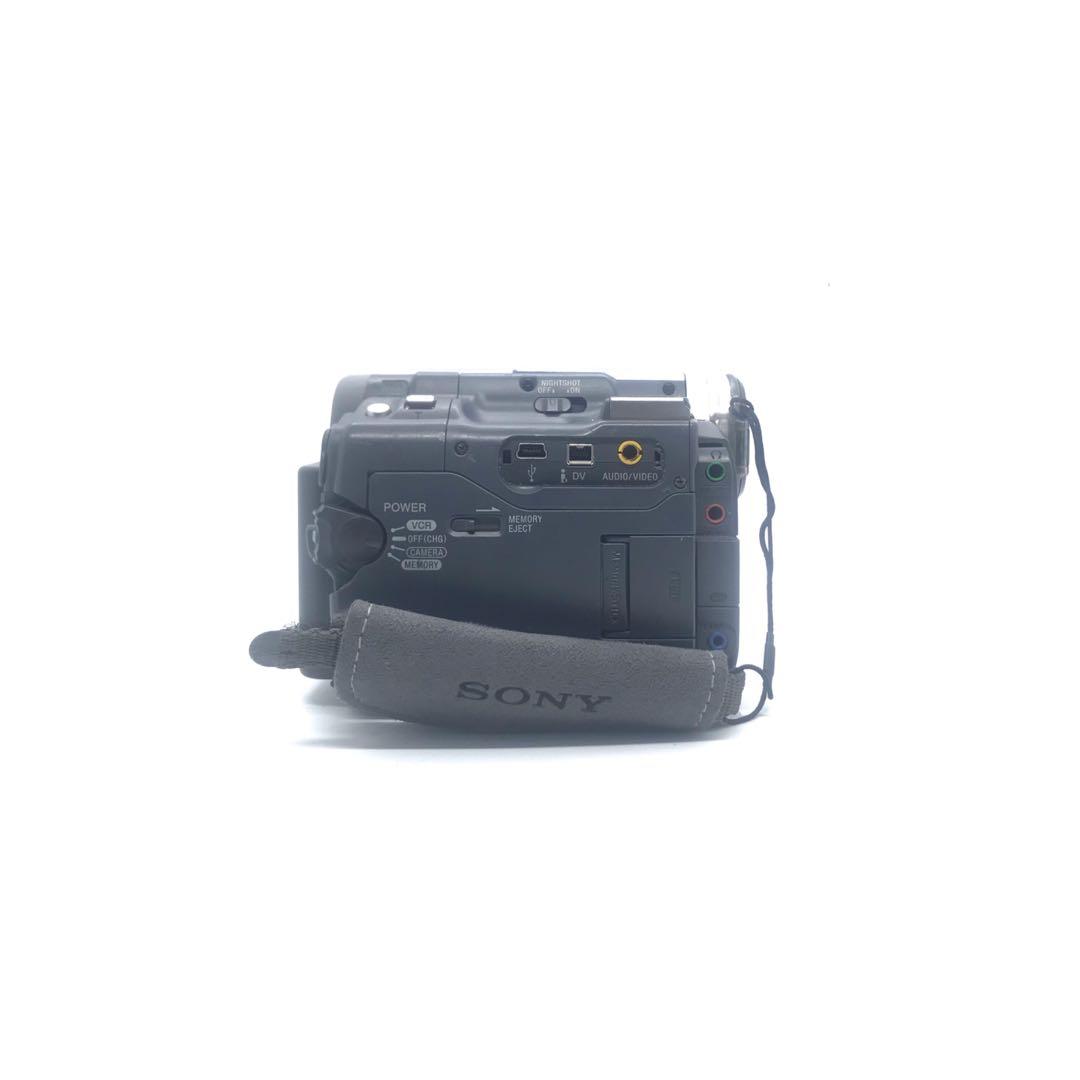 Sony Handycam DCRTRV22 miniDV camcorder, Photography, Video Cameras on