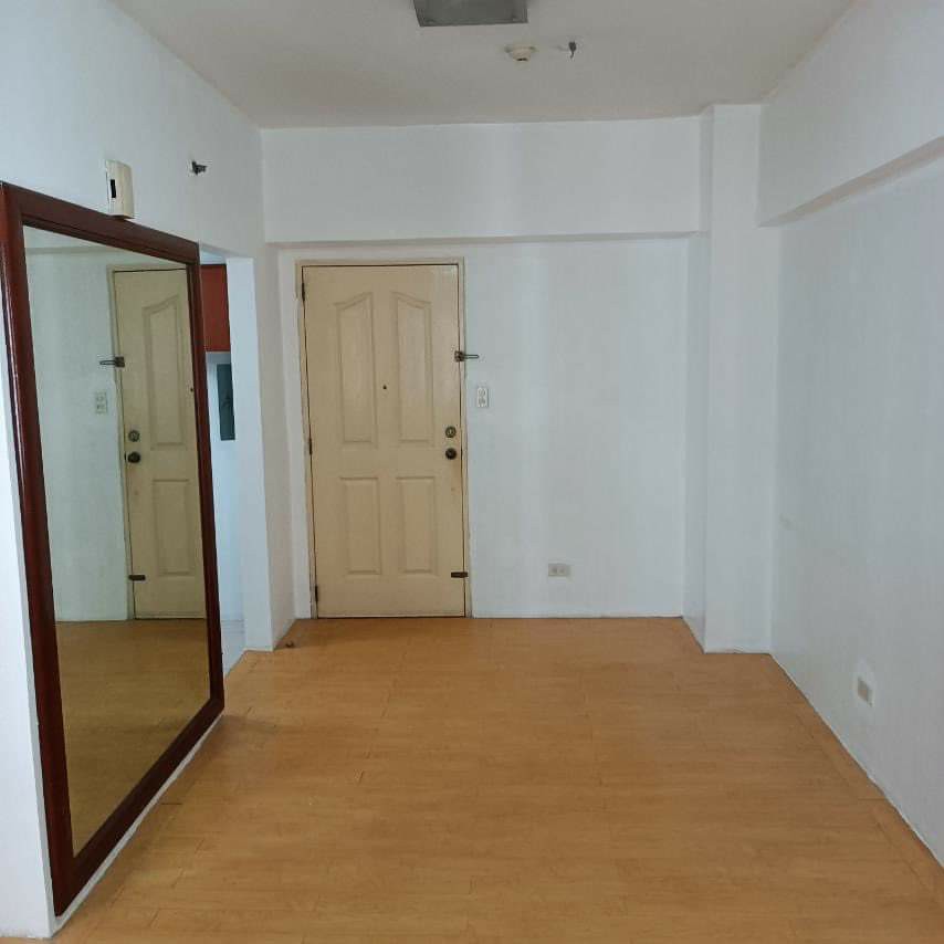 (Category: ) located in . Submitted by gsproperties (Listing ID 1168665885, Image 1). Description: .