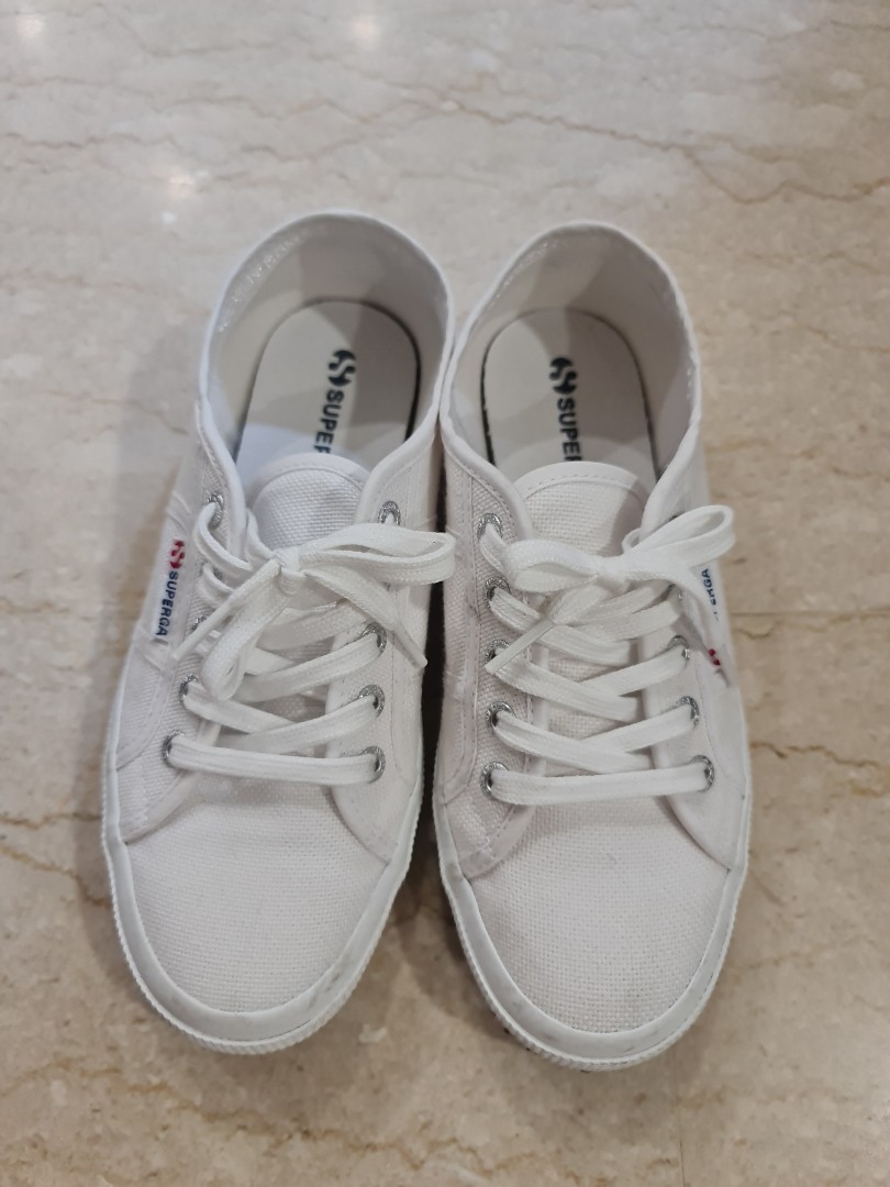 superga size 38