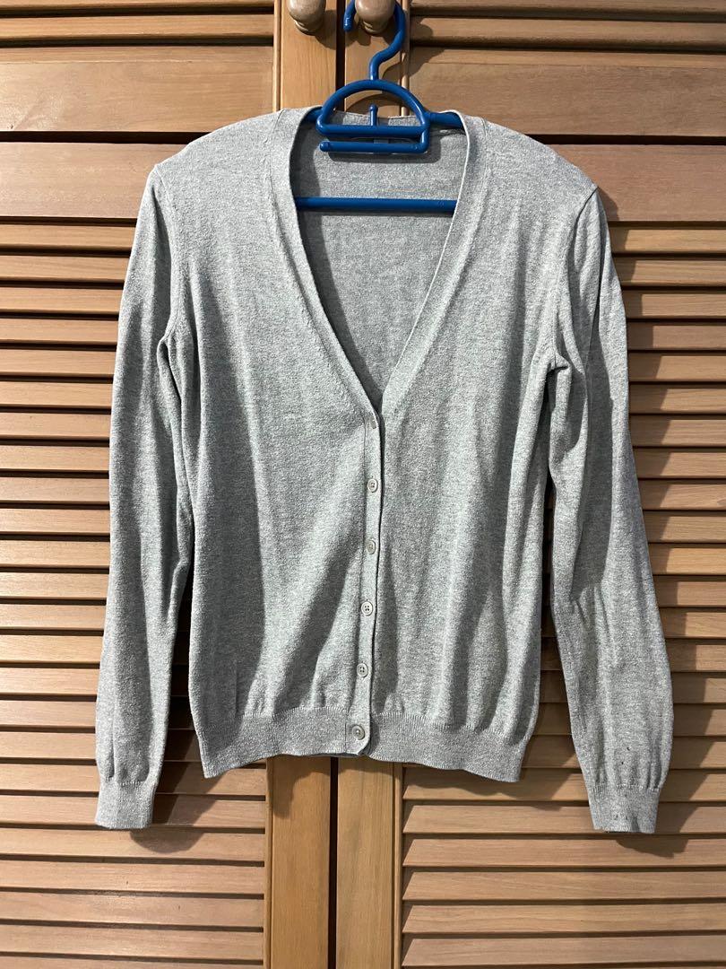 Uniqlo Grey Cardigan Women s Fashion Tops Longsleeves on Carousell