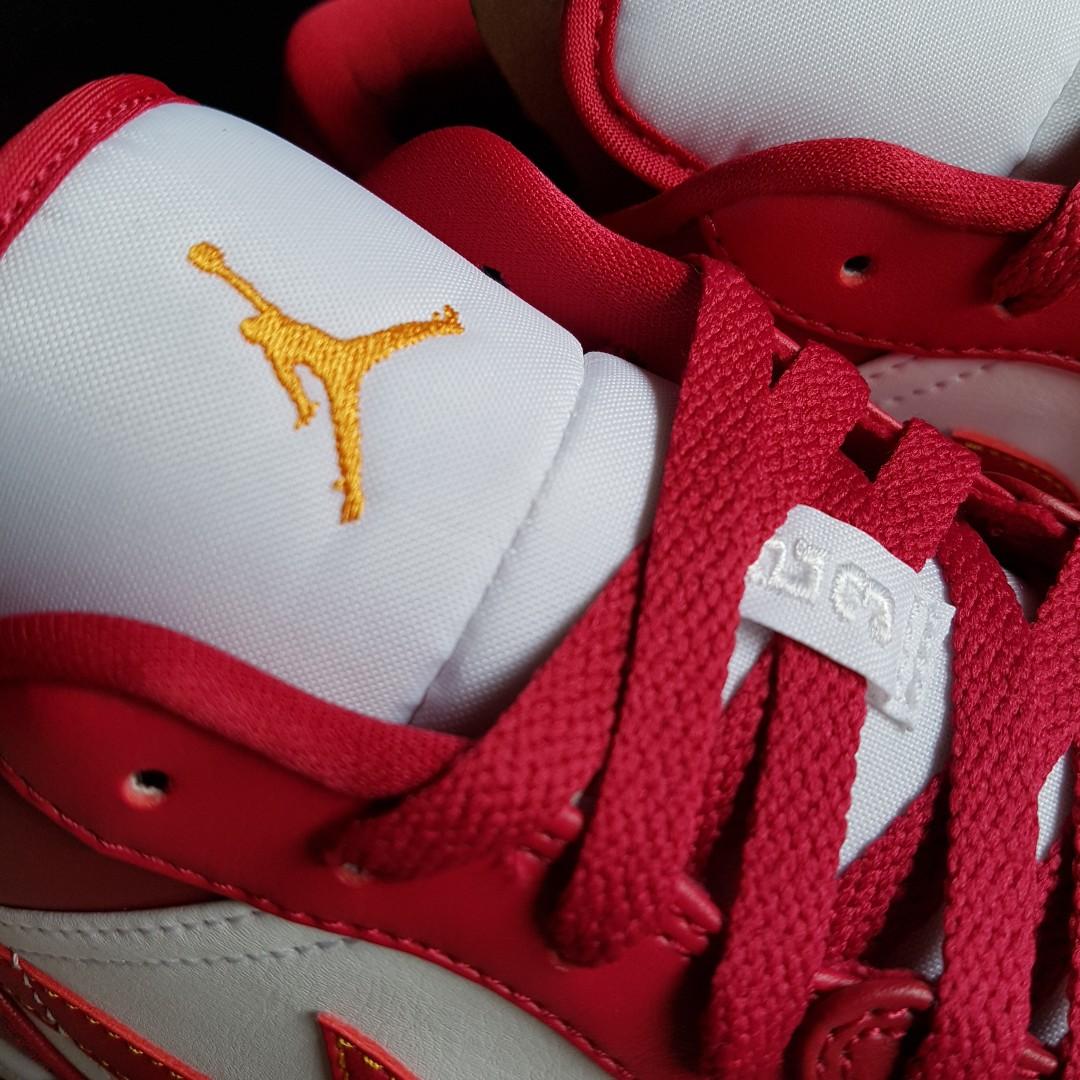 Chicago discount bulls sneakers