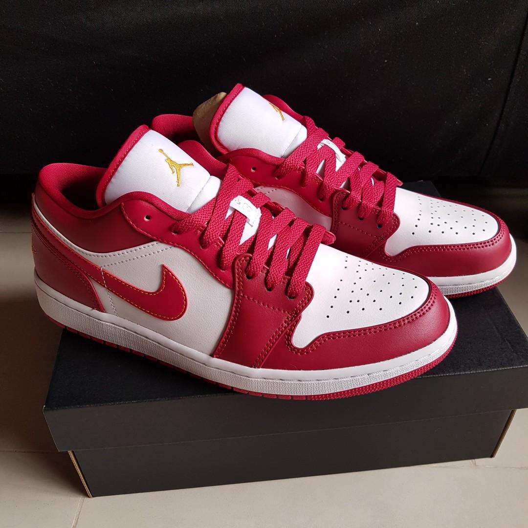 US9.5 Nike Air Jordan 1 low sneakers cardinal red Chicago Bulls shoes rare limited 9.5, Men's Fashion, Footwear, Sneakers on Carousell