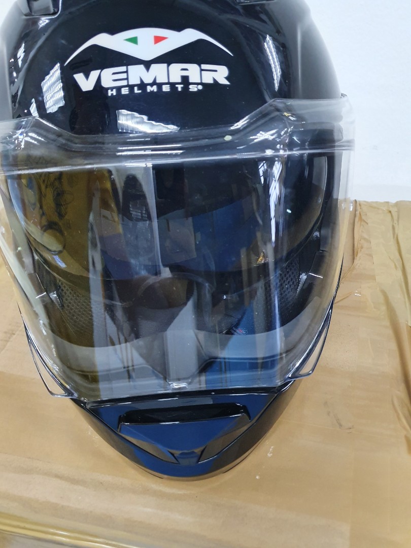 Vemar full face helmet, Motorcycles, Motorcycle Accessories on Carousell